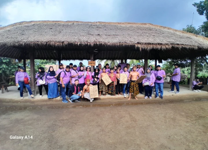 image-Paket Tour 5 Hari 4 Malam